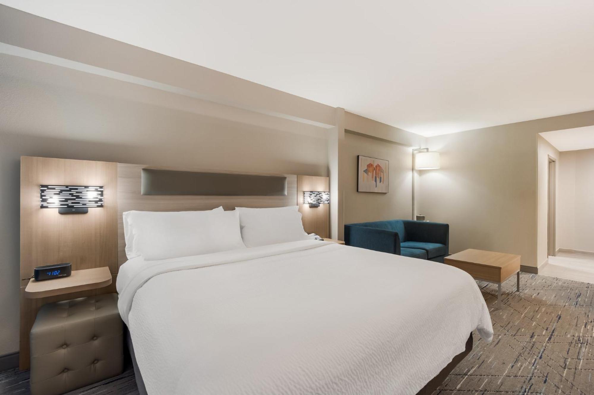 Holiday Inn Express & Suites Lexington By Ihg Kültér fotó